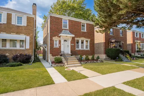 1636 Maple Ave, Berwyn, IL 60402