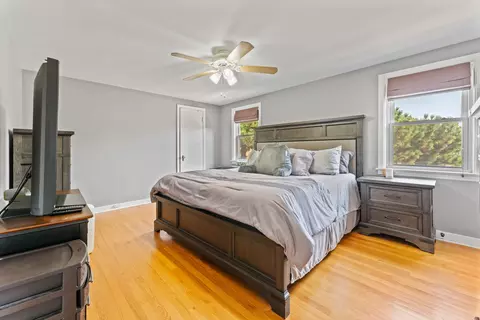 Bedroom - 1636 Maple Ave, Berwyn, IL 60402 photo 4 of 6