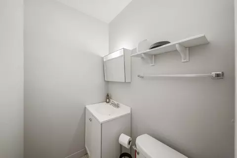 8896 David Pl #1A, Des Plaines, IL 60016 photo 9