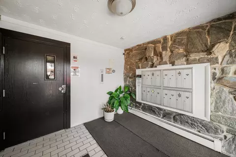 8896 David Pl #1A, Des Plaines, IL 60016 photo 16
