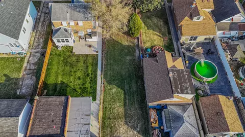 1318 Harvey Ave, Berwyn, IL 60402