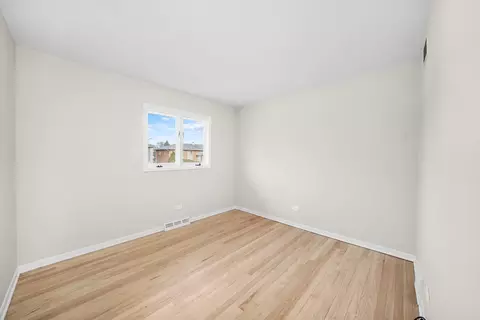 Bedroom - 6416 Forestview Dr, Oak Forest, IL 60452 photo 3 of 3
