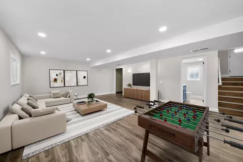 Living - 6416 Forestview Dr, Oak Forest, IL 60452 photo 4 of 5