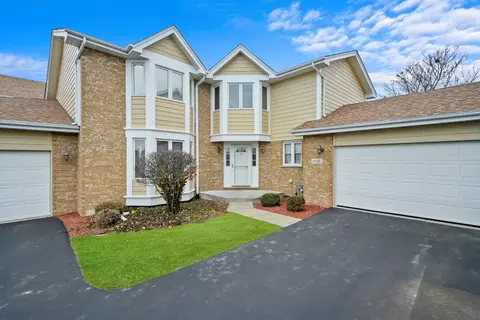 19316 Lisadell Dr, Tinley Park, IL 60487