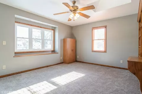 668 S Main Ave, Kankakee, IL 60901 photo 12