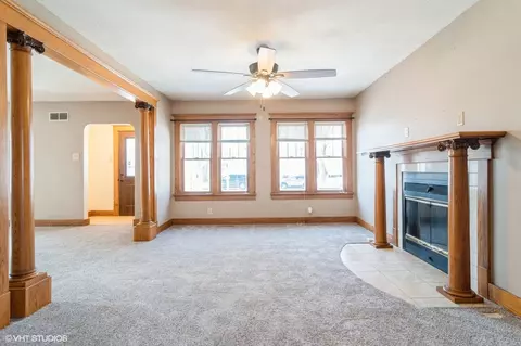 668 S Main Ave, Kankakee, IL 60901 photo 2