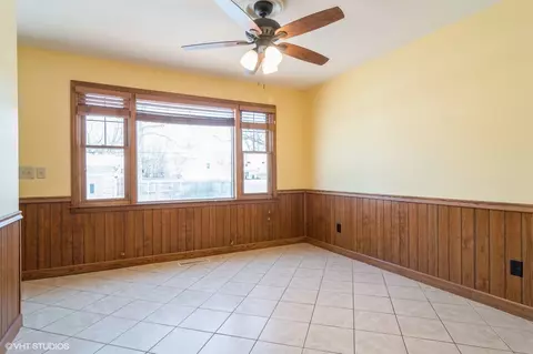 668 S Main Ave, Kankakee, IL 60901 photo 8