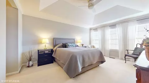 Bedroom - 656 Astor Ln, Wheeling, IL 60090 photo 1 of 2