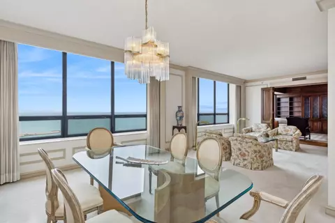 180 E Pearson St #5302, Chicago, IL 60611 photo 13