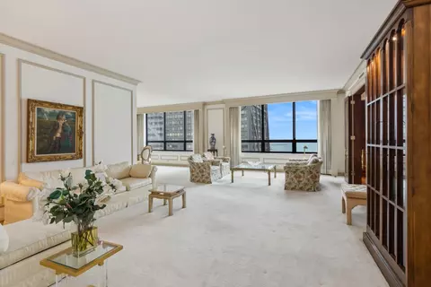 180 E Pearson St #5302, Chicago, IL 60611 photo 8