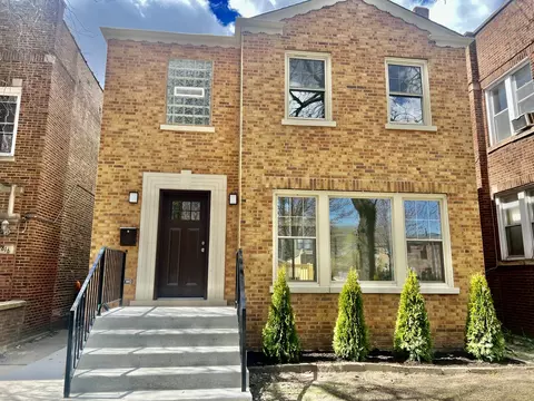 7814 S Jeffery Blvd, Chicago, IL 60649