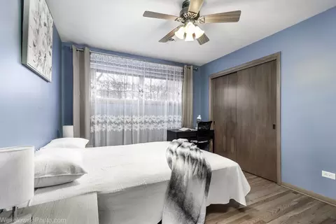 Bedroom - 509 Summit St, Algonquin, IL 60102 photo 4 of 4