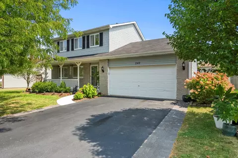 247 Fox Chase Dr N, Oswego, IL 60543
