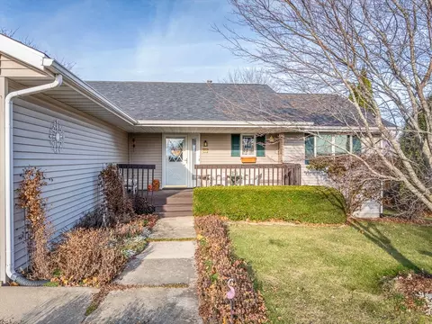 Exterior - 137 Lake Summerset Rd, Davis, IL 61019 photo 7 of 8