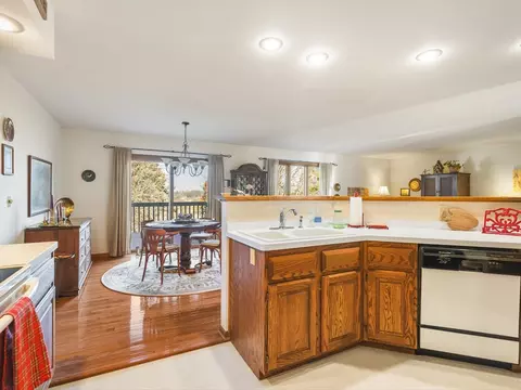Kitchen - 137 Lake Summerset Rd, Davis, IL 61019 photo 3 of 3