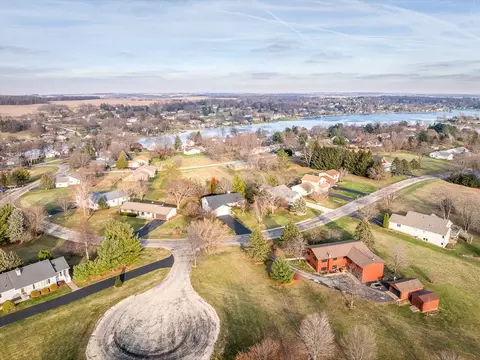 View/Area - 137 Lake Summerset Rd, Davis, IL 61019 photo 2 of 6