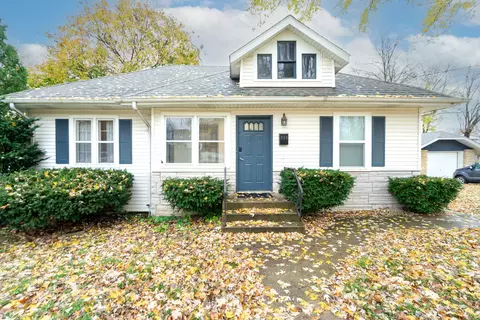 Exterior - 404 E 7th St, Lockport, IL 60441 photo 5 of 14