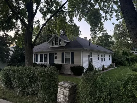 Exterior - 404 E 7th St, Lockport, IL 60441 photo 9 of 14