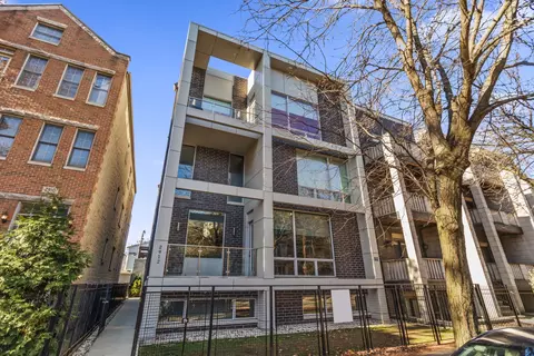 2912 N Damen Ave #2W, Chicago, IL 60618