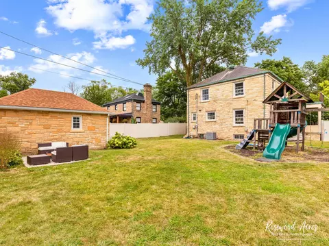 Exterior - 1163 S Poplar Ave, Kankakee, IL 60901 photo 4 of 7