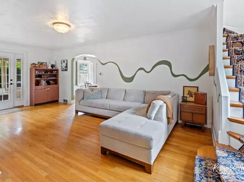 Living - 1163 S Poplar Ave, Kankakee, IL 60901 photo 1 of 2