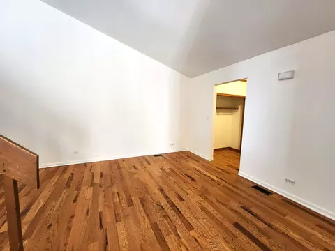 1020 Bent Tree Ct, Elgin, IL 60120 photo 5