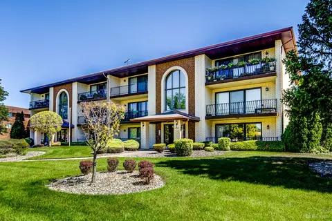 15229 Catalina Dr #2D, Orland Park, IL 60462