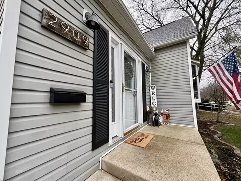 2909 Western Ave, Mattoon, IL 61938 photo 3