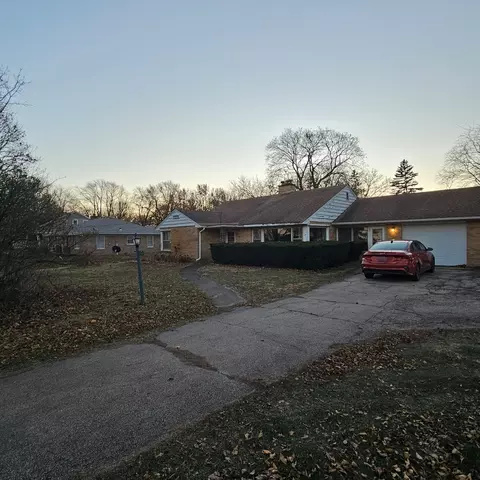 1254 N Randall Rd, Aurora, IL 60506
