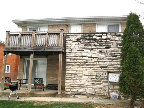 513 N Valerie Ln, Addison, IL 60101
