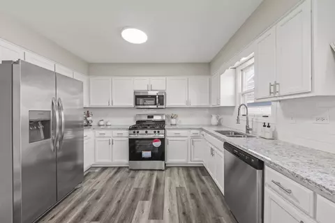 2810 Ruth Fitzgerald Dr, Plainfield, IL 60586 photo 5