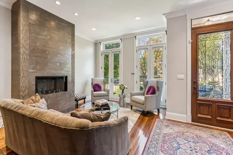 4831 S Champlain Ave, Chicago, IL 60615 photo 3