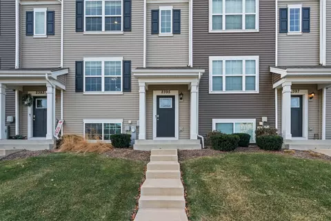 2395 Alison Ave #2412, Pingree Grove, IL 60140