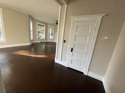 Living - 502 E Locust St, Bloomington, IL 61701 photo 1 of 5