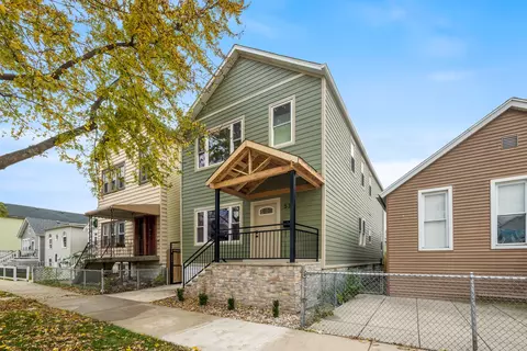 539 W 45th Pl, Chicago, IL 60609