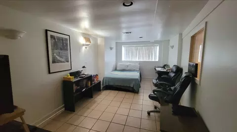 3017 N Gresham Ave, Chicago, IL 60618 photo 36