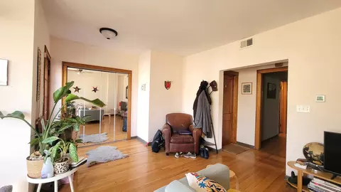 3017 N Gresham Ave, Chicago, IL 60618 photo 15