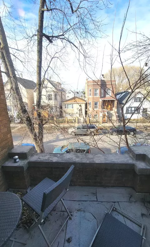 3017 N Gresham Ave, Chicago, IL 60618 photo 30