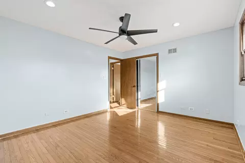 Bedroom - 7325 W 82nd St, Bridgeview, IL 60455 photo 1 of 5