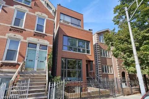 1324 N Greenview Ave #1, Chicago, IL 60642