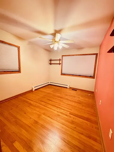 313 N Green St, Mchenry, IL 60050 photo 6