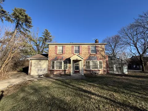 5755 Sunset Ave, La Grange Highlands, IL 60525