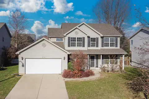 3112 Sable Oaks Rd, Bloomington, IL 61704