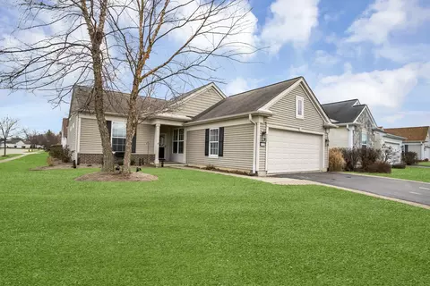 11758 Chatfield Crossing Dr, Huntley, IL 60142