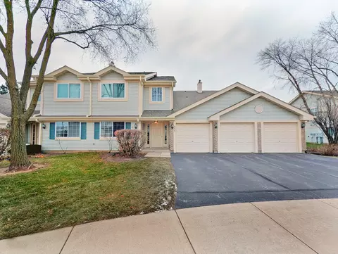 453 E Fawn Ln #A, Palatine, IL 60074