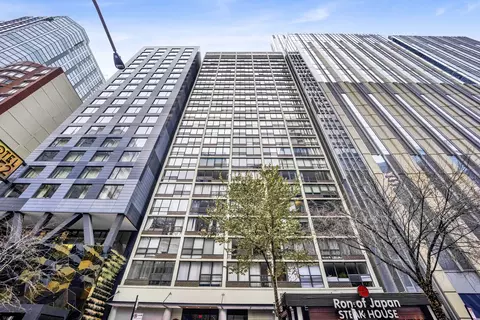 230 E Ontario St #901, Chicago, IL 60611