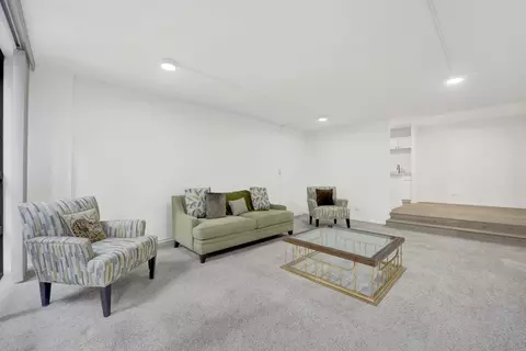 230 E Ontario St #901, Chicago, IL 60611 photo 6