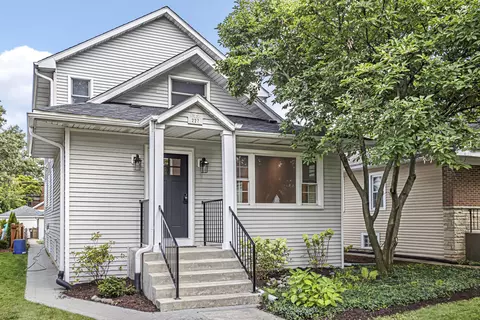 227 Park Ave, River Forest, IL 60305