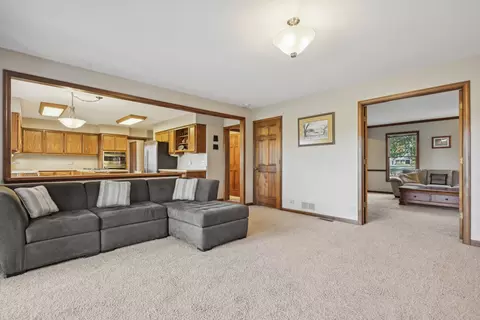 2513 Braddock Dr, Naperville, IL 60565 photo 9