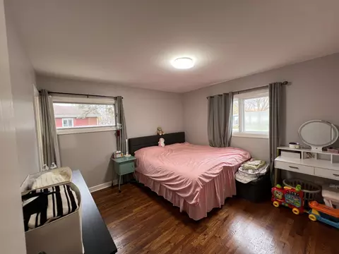 Bedroom - 525 Olive St, Hoffman Estates, IL 60169 photo 1 of 5
